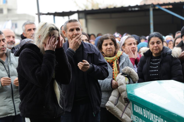The brothers killed by their YouTuber father were laid to rest side by side! The mother's cry broke hearts
