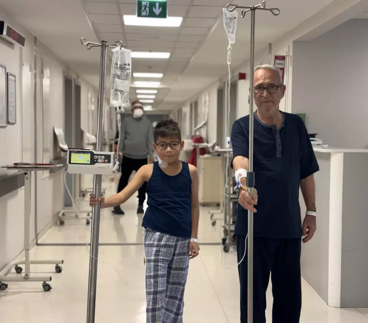 11 yaşındaki Bekir, adını taşıdığı dedesinin böbreği ile yaşama sarıldı