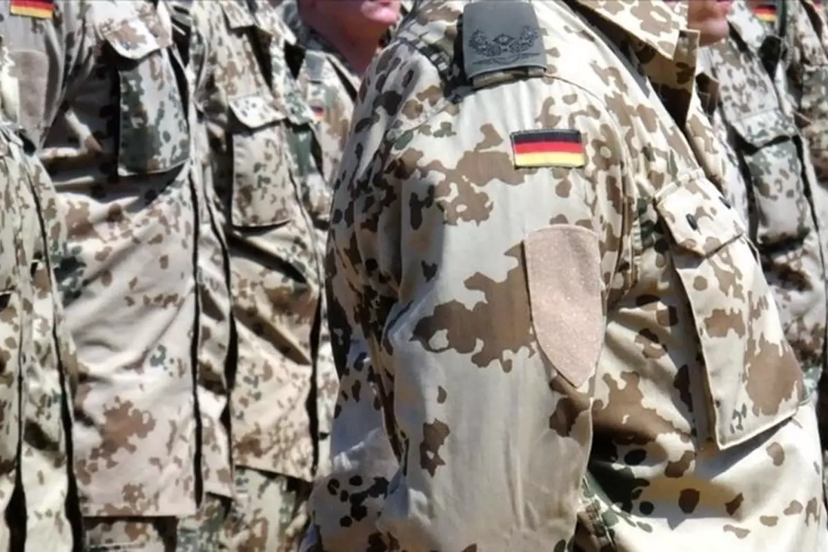 Almanya'dan geri adım: Trump'ın yüzde 10'luk vergisinden sonra Grönland'daki askerler geri çekildi