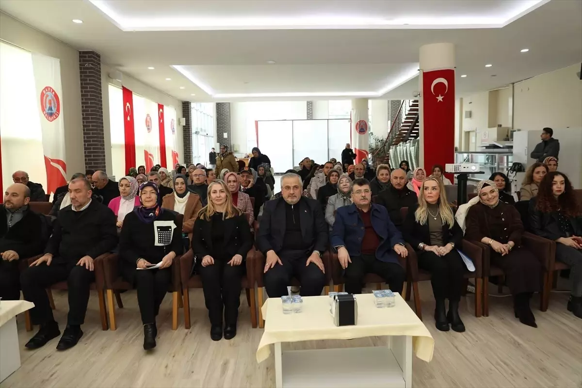 Bafra'da 'Bağımlılıkla Mücadele' semineri düzenlendi