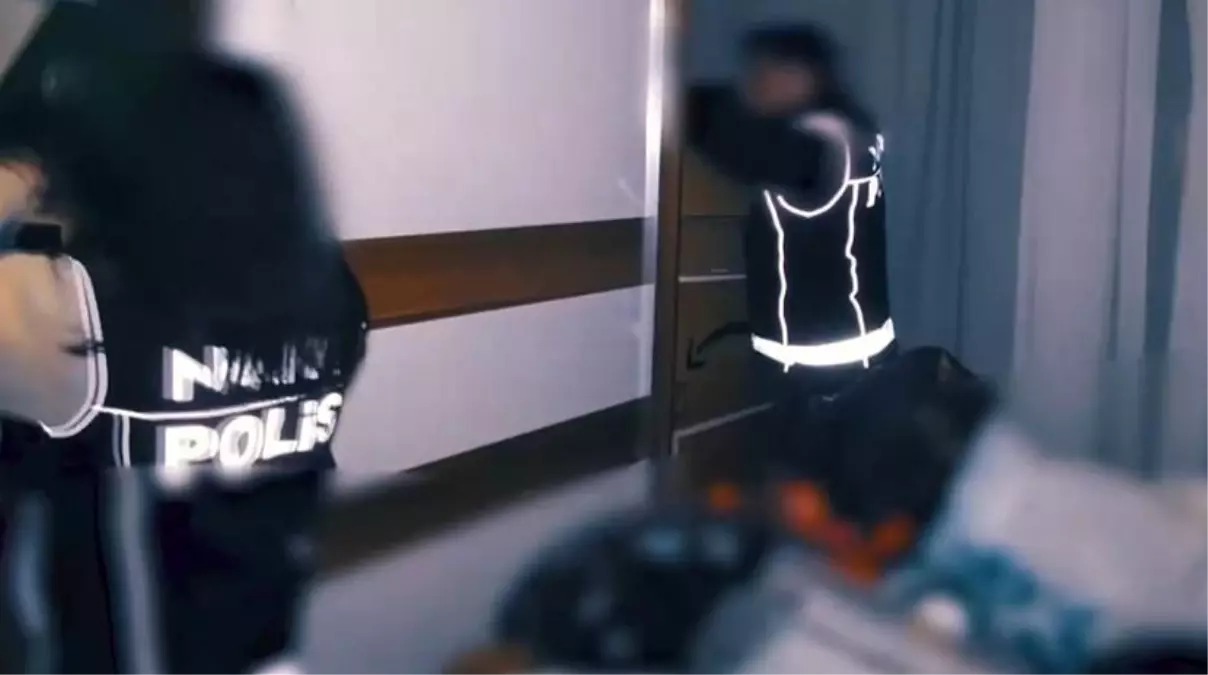 Bakan Yerlikaya: "Eş zamanlı olarak düzenlenen operasyonlarda 7 şüpheliyi yakaladık"