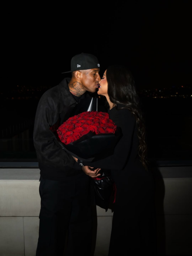 Fenerbahçe'nin yıldızı Talisca'dan 5 yıllık sevgilisine romantik evlilik teklifi