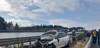 Kuzey Marmara Otoyolu'nda bariyerlere çarpan cipteki 7 kişi yaralandı