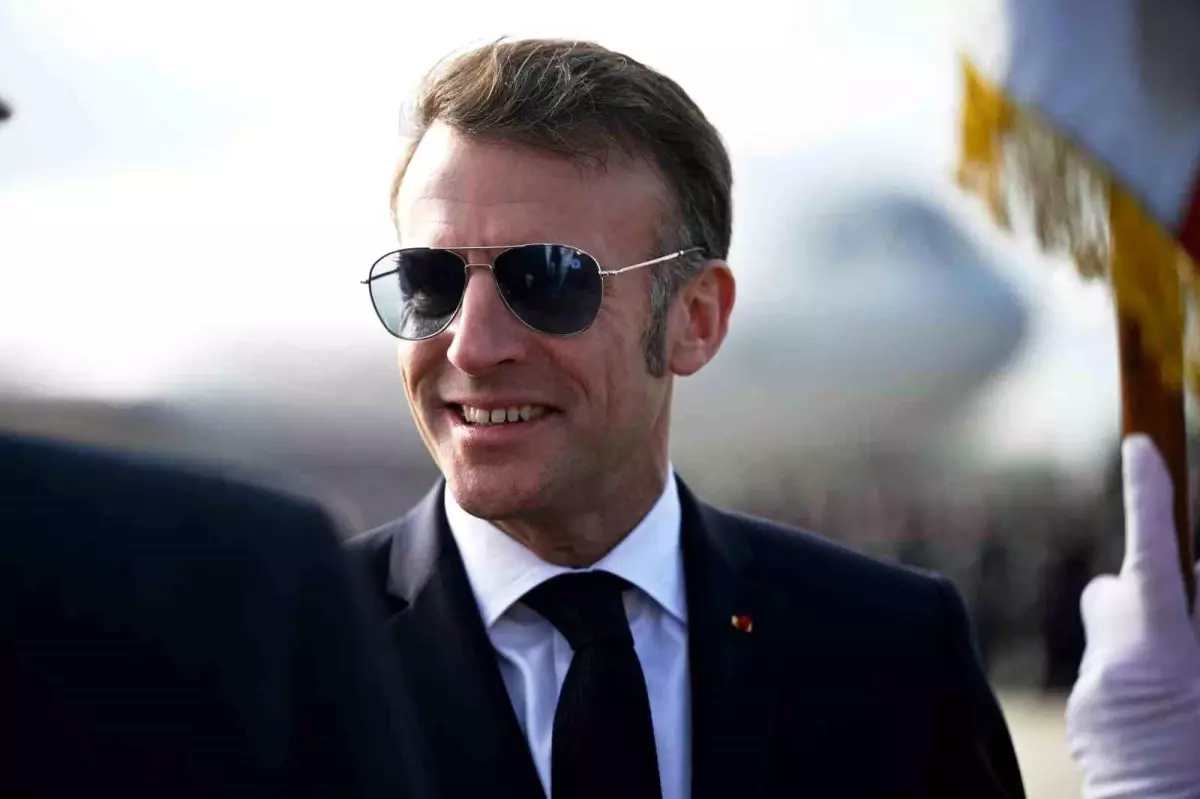 Macron: "SDG'nin Suriye'ye entegre edilmesine yönelik anlaşmaya varılmalı"