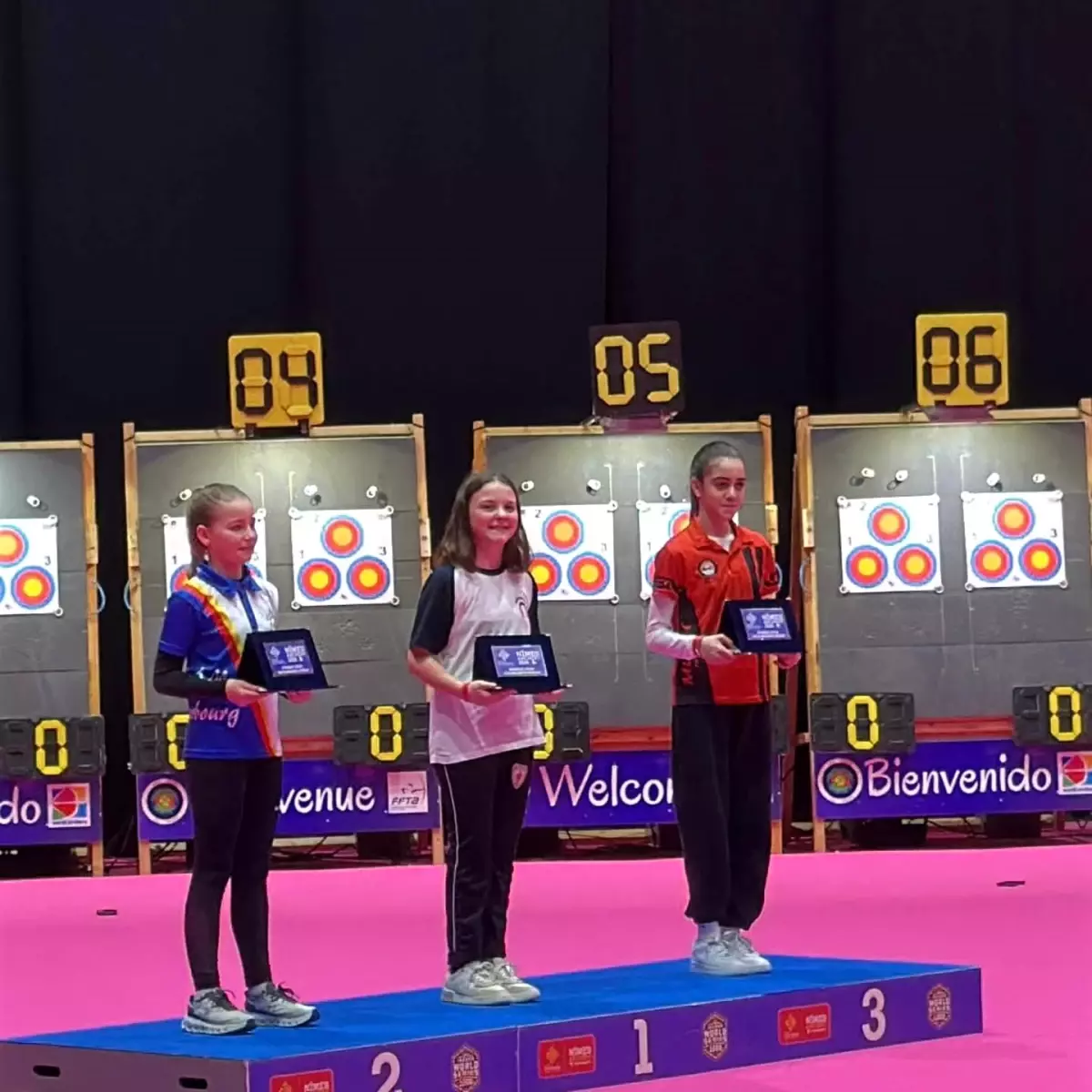 Manavgatlı Ada Şahin, okçulukta dünya 3.'sü oldu