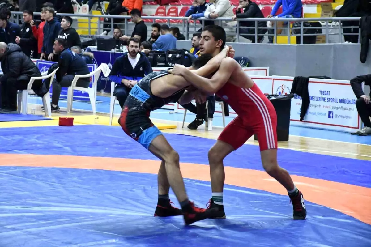 U17 Güreş Grup Müsabakaları, Yozgat'ta tamamlandı