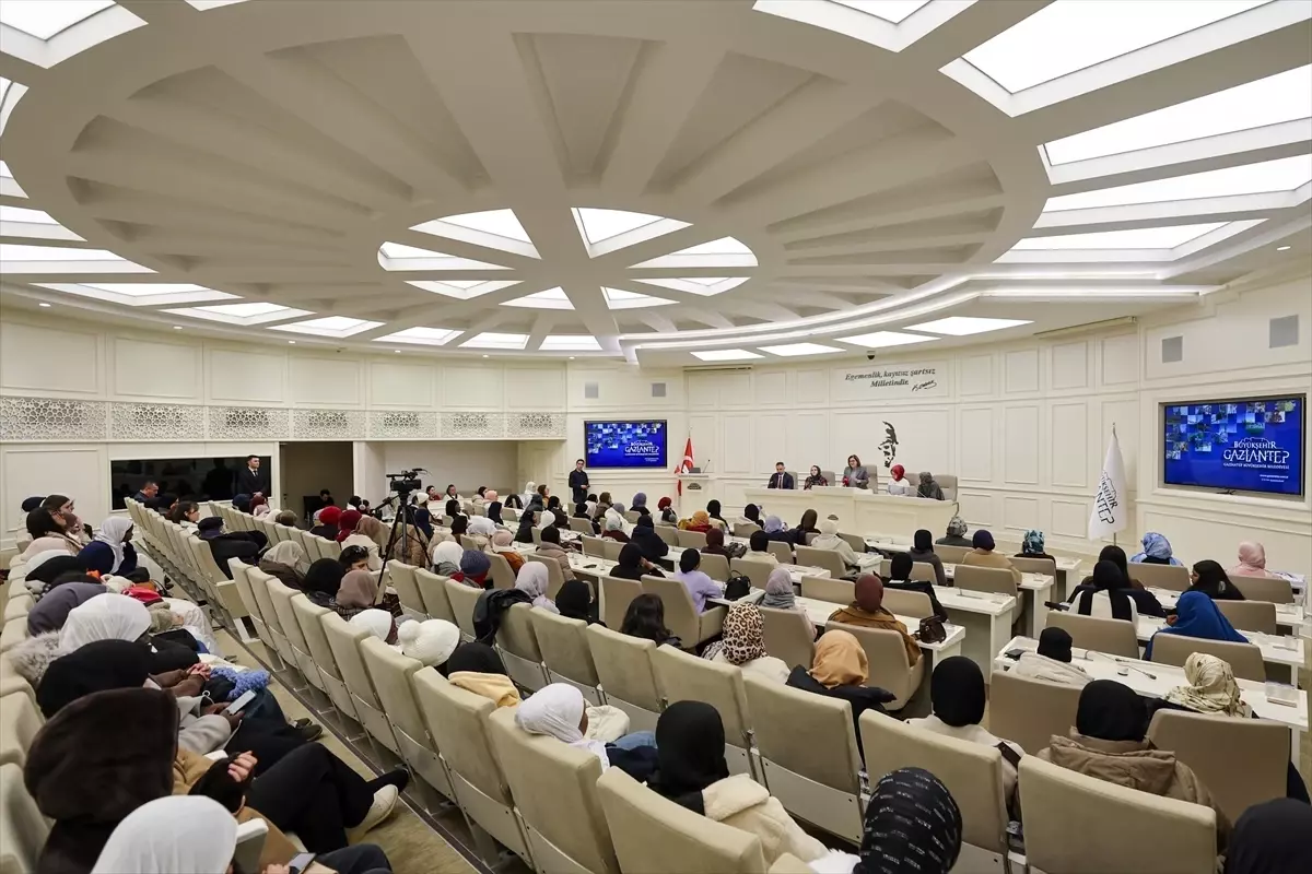 60 ülkeden 120 kültür elçisi Gaziantep'e kültür gezisine geldi