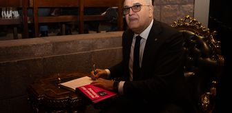 A Milli Kadın Voleybolculara ithaf edilen kitap 'Enheduanna' tanıtıldı
