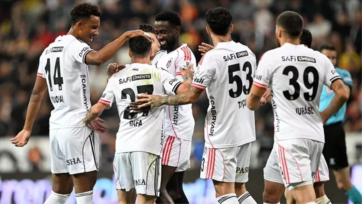 Beşiktaş - Kayserispor maç kadrosu! BJK Kayseri ilk 11'ler belli oldu mu?