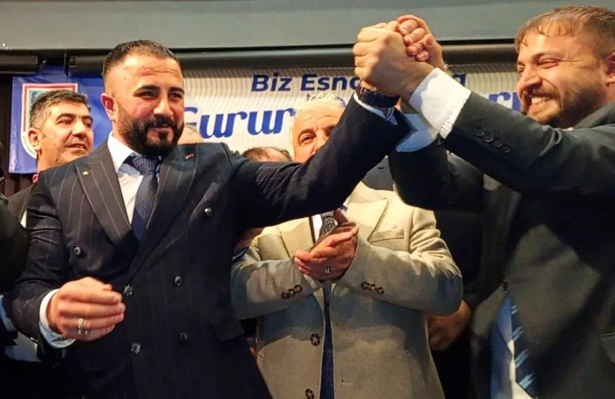 Emre Akdoğan, Erzurum Oto Tamir ve İmalatçıları Odası'nın yeni başkanı oldu