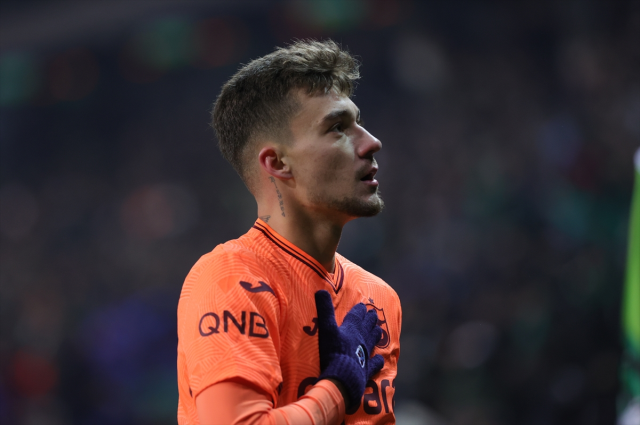 ernest muci besiktas ta 1 5 yilda yaptigini 19480545 2850 m