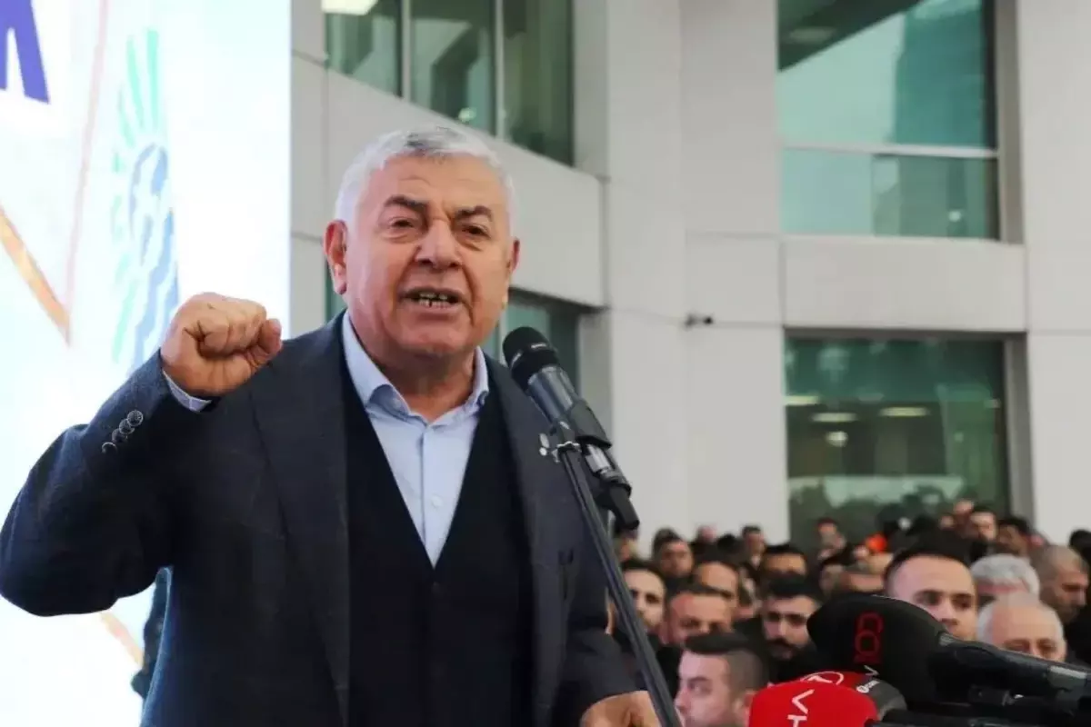 Eski Sarıyer Belediye Başkanı Şükrü Genç'e 7 yıl 6 ay hapis cezası