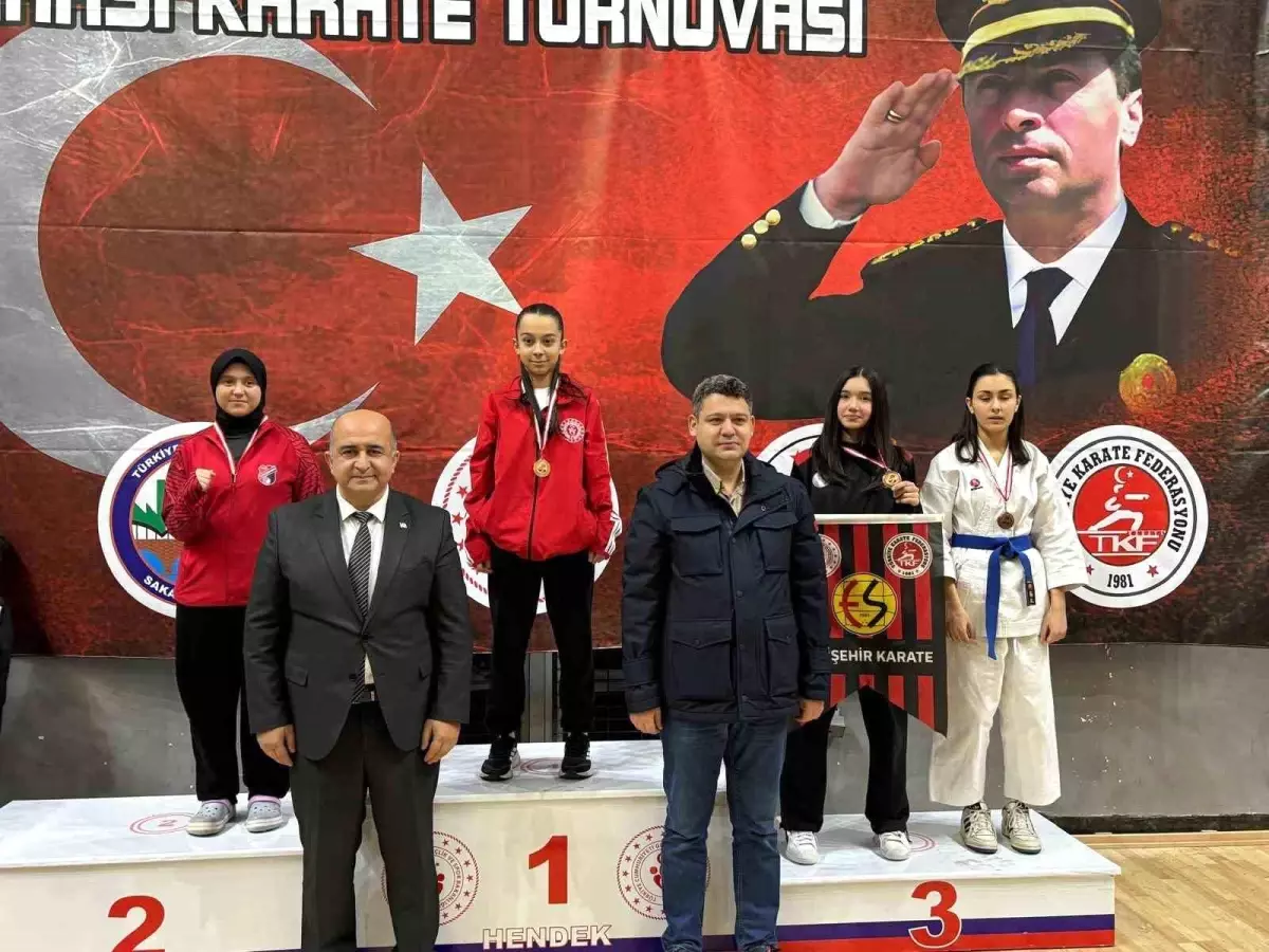 Eskişehirli sporculardan Sakarya'da başarı