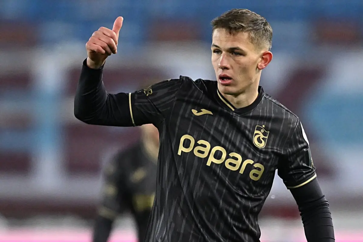 Forma numarası yeni transfere verildi! Trabzonspor'da ayrılık yaklaşıyor