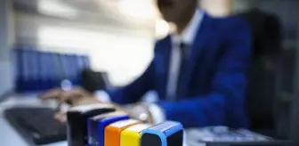 İdari izin ne demek, kimler idari izinli sayılır 2026? Özel sektör idari izinli sayılır mı, idari izin maaştan kesilir mi, yıllık izinden düşer mi?