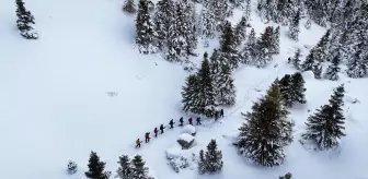 Kar yağışıyla beyaza bürünen Aladağlar Milli Parkı dronla görüntülendi