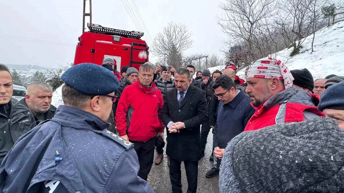 Kayıp adliye çalışanı Mustafa Uçar'ı 100 kişilik ekip arıyor