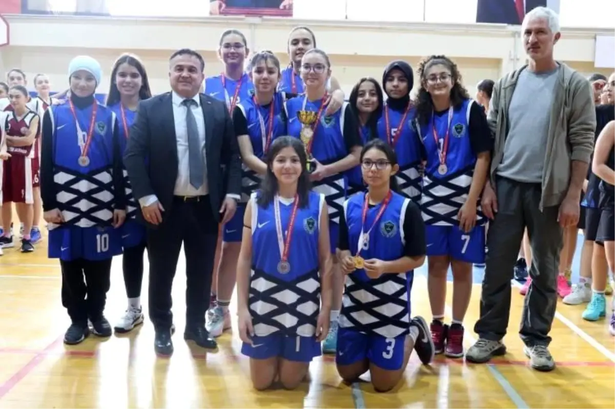 Okul Spor Faaliyetleri Yıldız Basketbol Müsabakaları tamamlandı