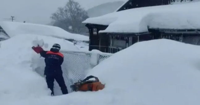 RUSYA KAR SON DAKİKA: Kamçatka hava durumu 19 Ocak: Rusya'da kar kaç metreye ulaştı? RUSYA KAR SON DAKİKA: Kamçatka hava durumu 19 Ocak: Rusya'da kar kaç metreye ulaştı?
