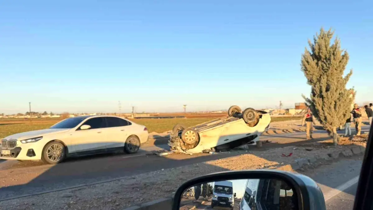 Şanlıurfa'da buzlanma kazalara yol açtı: 7 yaralı