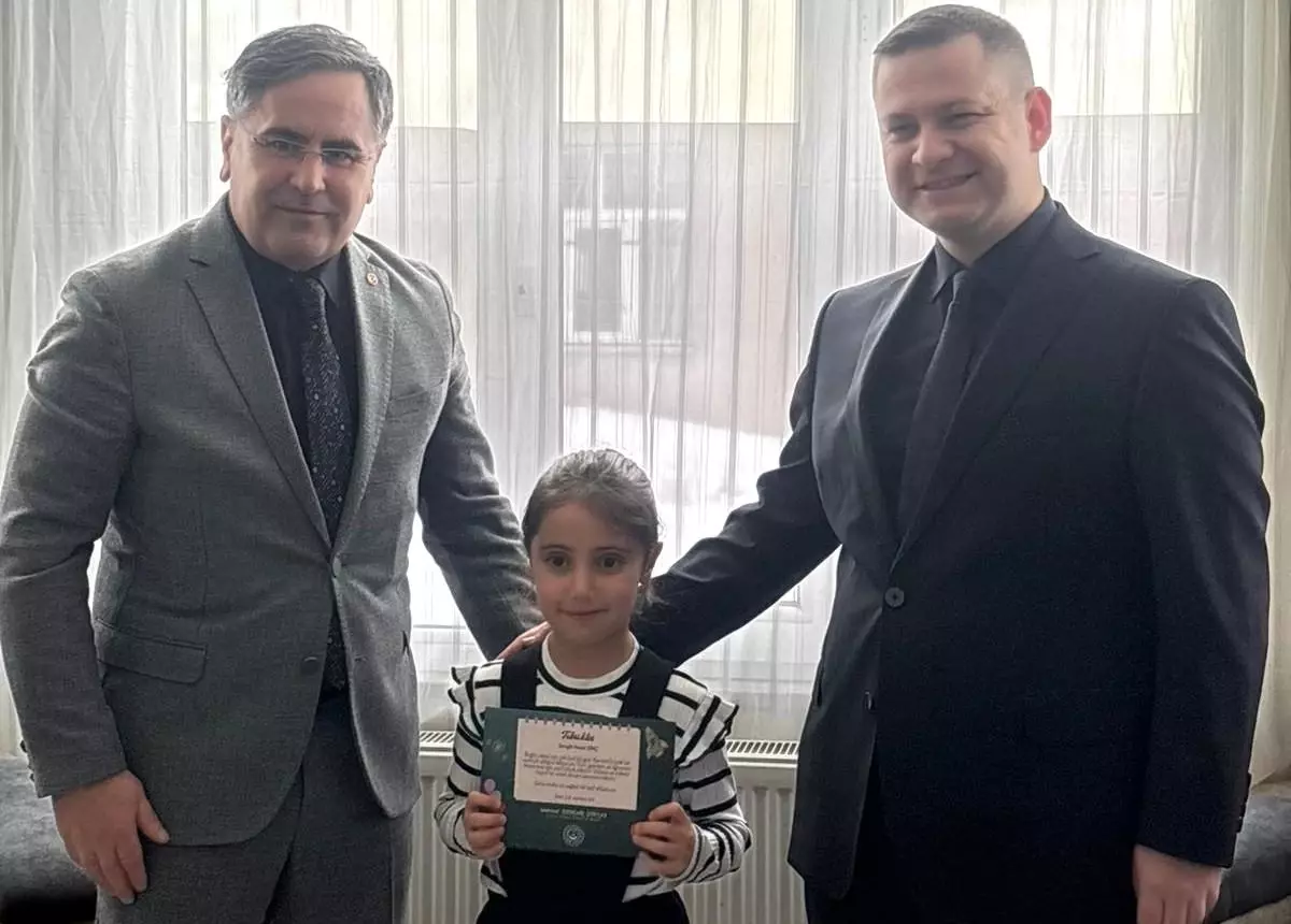 Şehit ve Gazi Çocuklarının İlk Karne Sevinci Paylaşıldı