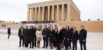 TİKAV'dan 27. kuruluş yıl dönümünde Anıtkabir'e saygı ziyareti