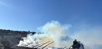 Uşak'ta evde çıkan yangında 87 yaşındaki kişi öldü