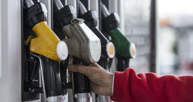 Akaryakıta zam mı geldi? 20 Ocak güncel akaryakıt fiyatları: İstanbul, Ankara, İzmir'de benzin, motorin, LPG fiyatları neler? Akaryakıta zam mı geldi? 20 Ocak güncel akaryakıt fiyatları: İstanbul, Ankara, İzmir'de benzin, motorin, LPG fiyatları neler?