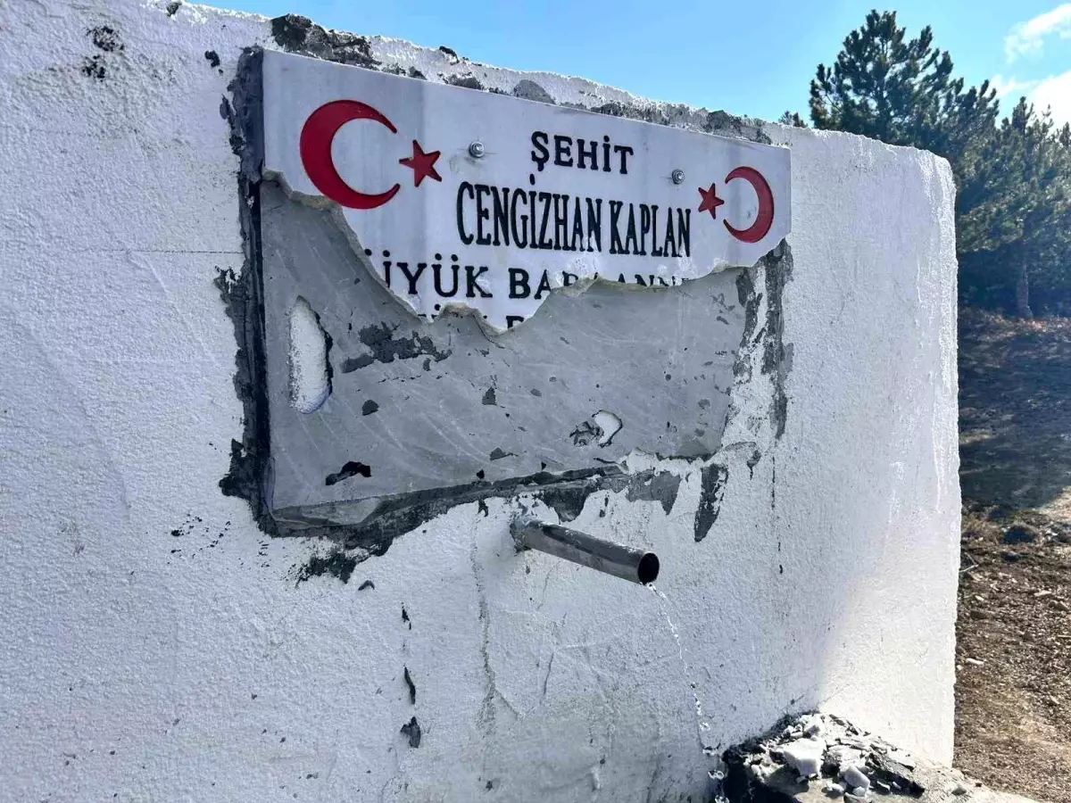 Ankara'da Şehit Çeşmesine Zarar Verildi, Aile Tehdit Edildi