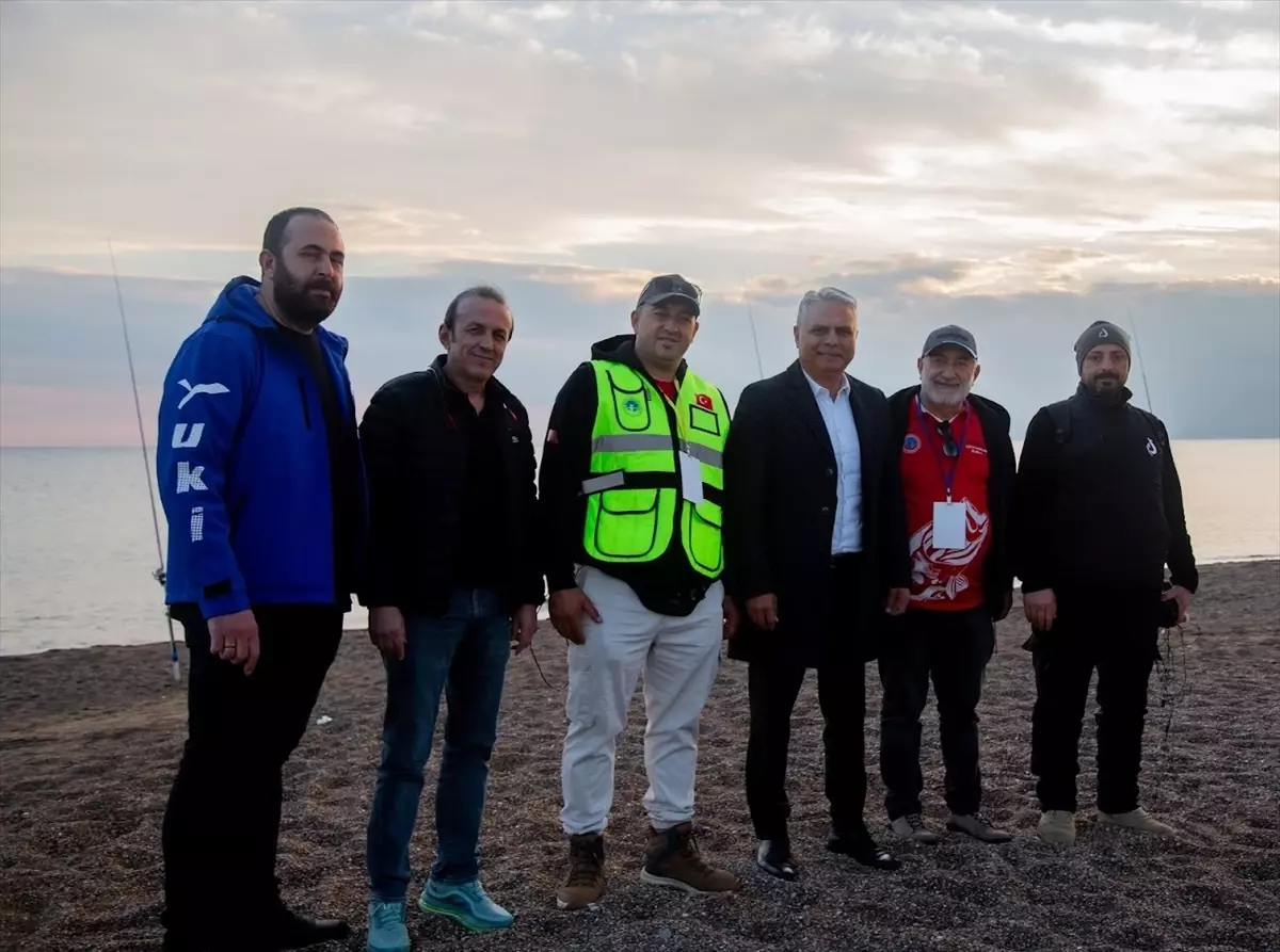 Antalya'da amatör balıkçılar için turnuva düzenlendi