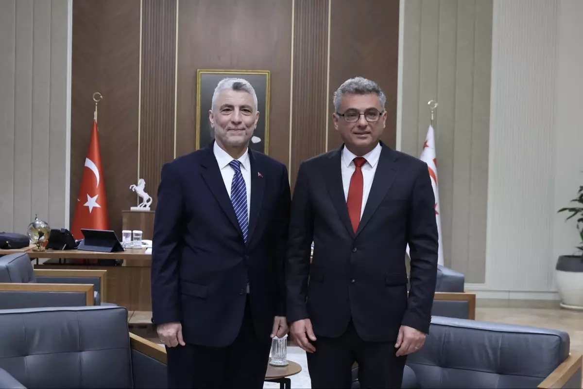 Bakan Bolat, KKTC'de Cumhurbaşkanı Erhürman ile görüştü