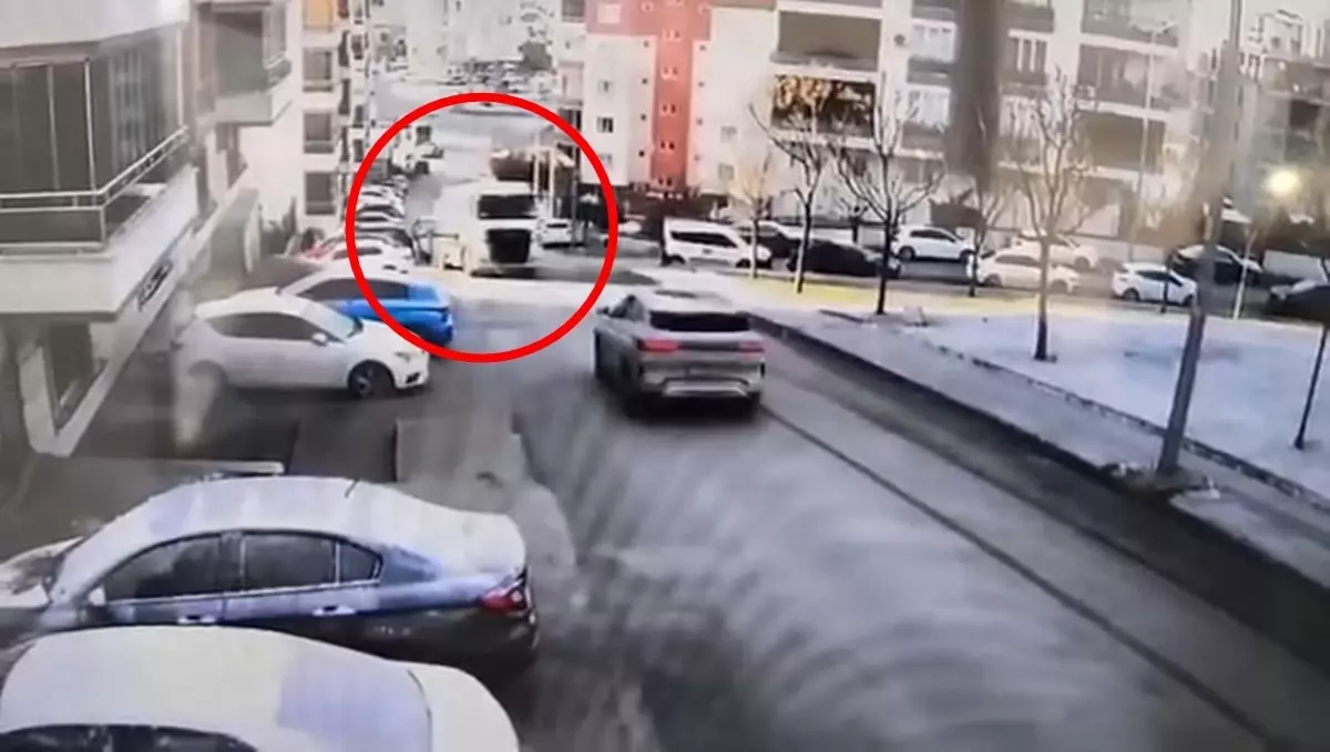 Batman'da Freni Boşalan Tanker 8 Araça Çarptı