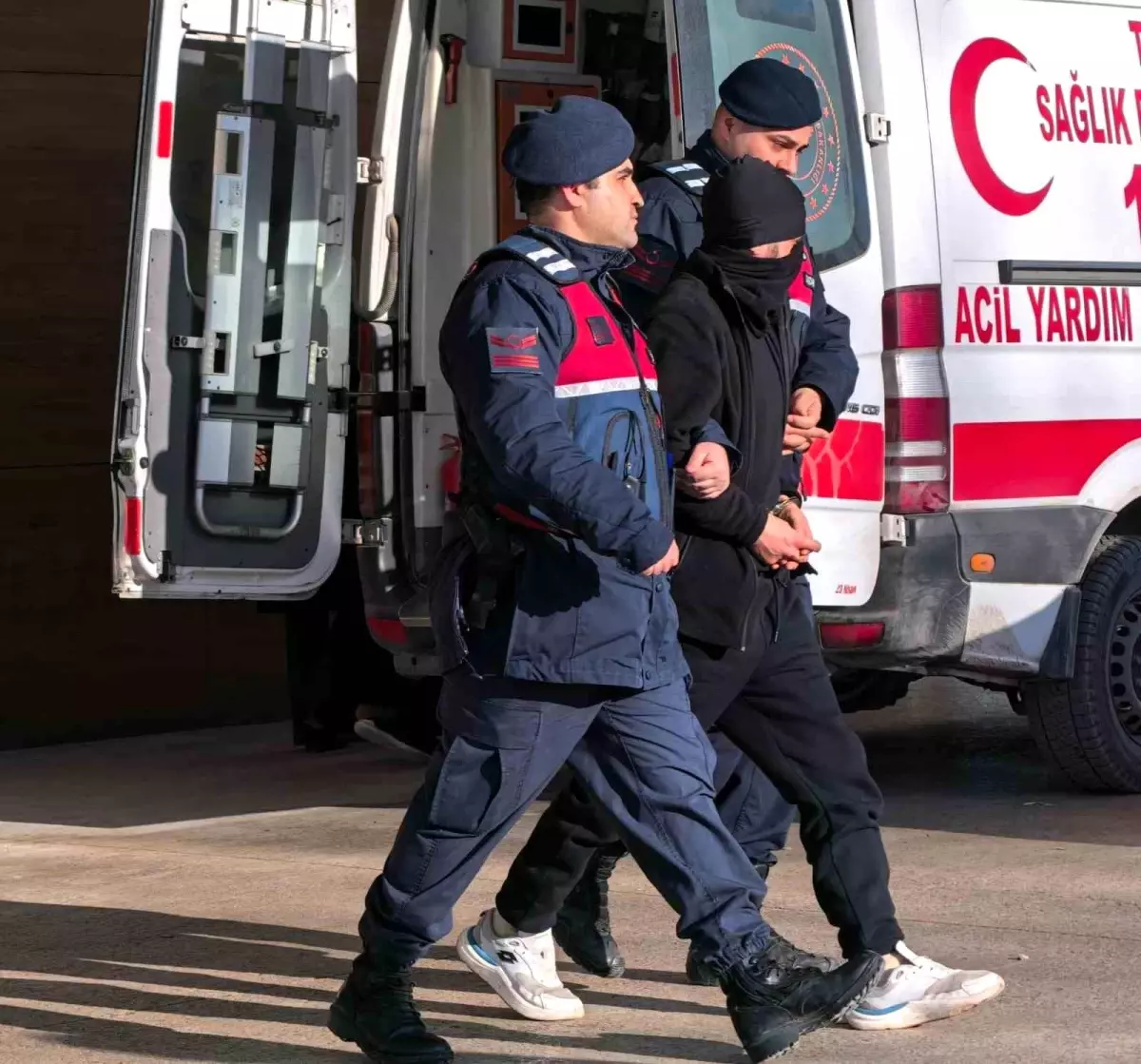 Bursa'da tekel bayine tüfekli saldırı: cezaevi firarisi 19 gün sonra tutuklandı