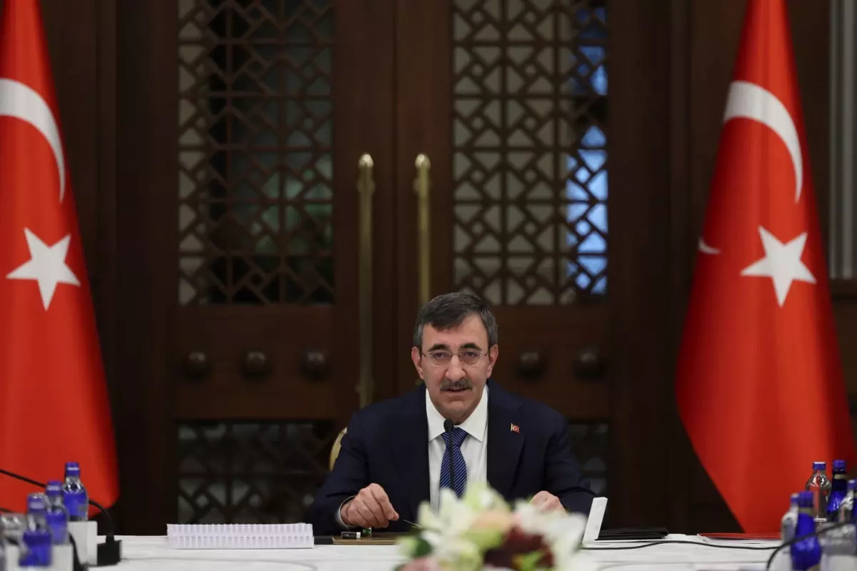 Cevdet Yılmaz: Yerel yönetimler ile merkezi idare arasında veri bütünlüğü tesis edilecek