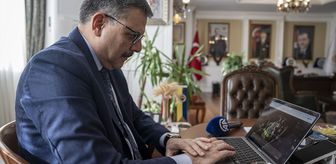 Erzurum Valisi Mustafa Çiftçi, AA'nın 'Yılın Kareleri'ni oyladı