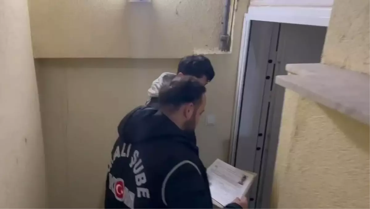 İstanbul merkezli 3 ilde 'tefeci' operasyonu: 21 gözaltı