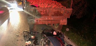 İzmir'de traktöre çarpan motosikletin sürücüsü ağır yaralandı