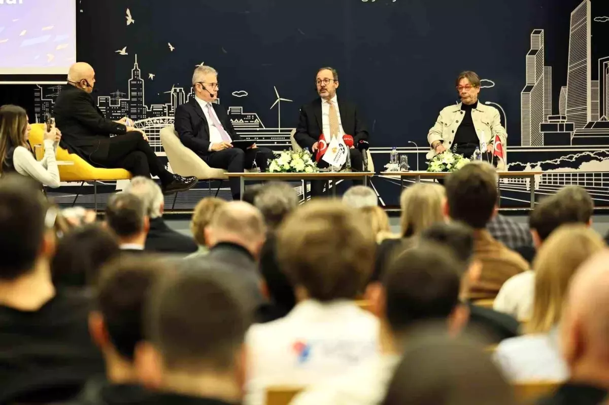 Kasapoğlu: "Türkiye'de çok güçlü bir spor tesisi alt yapısı var"