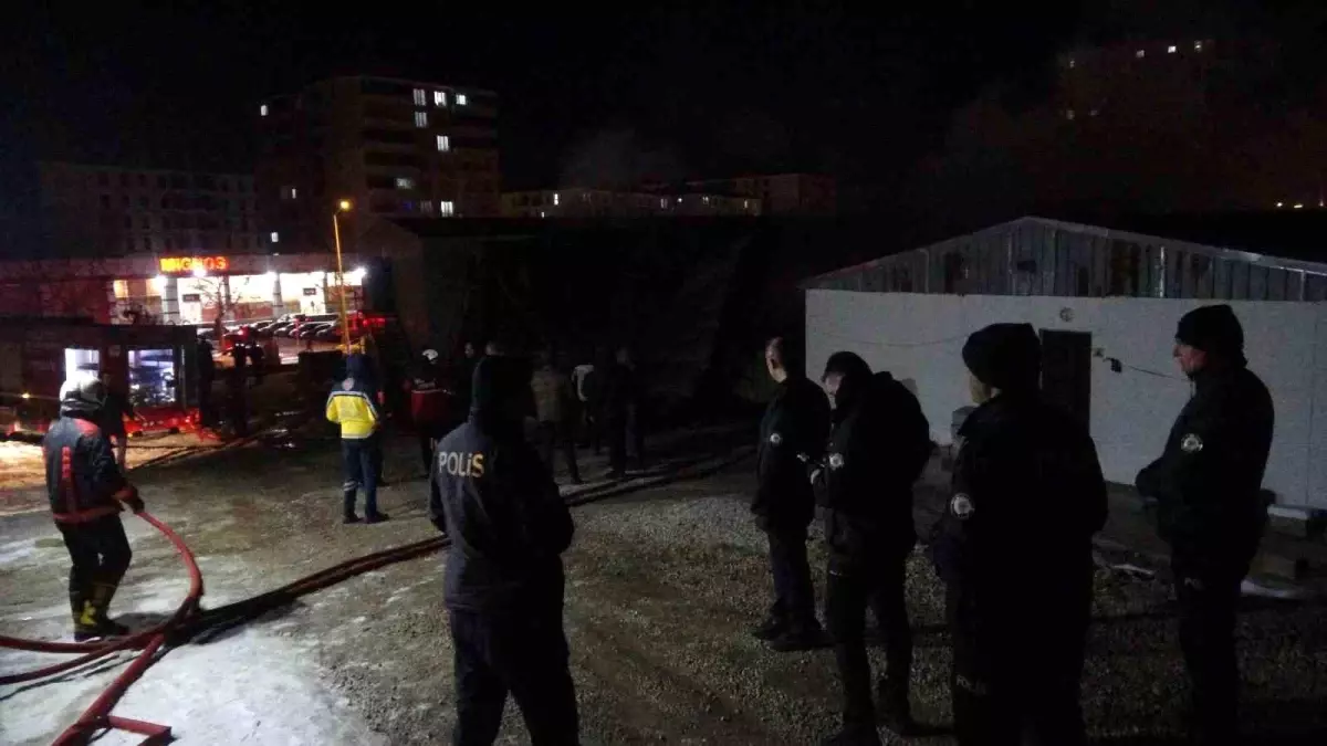 Malatya'da şantiyede korkutan yangın