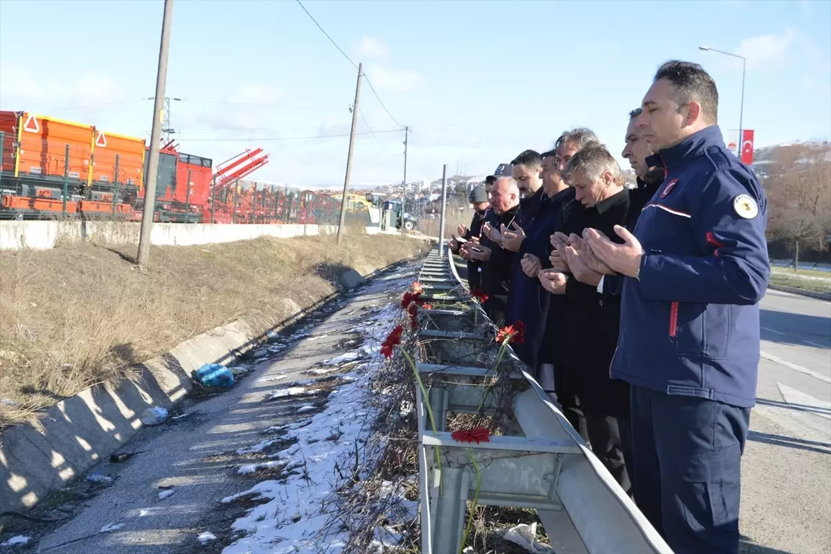 Samsunspor kafilesinin 37 yıl önce geçirdiği trafik kazasında ölenler anıldı
