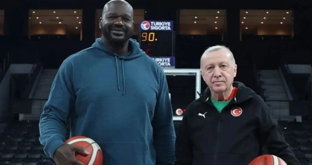 Shaquille O'Neal kimdir? Shaquille O'Neal kaç yaşında, nereli, Müslüman mı?