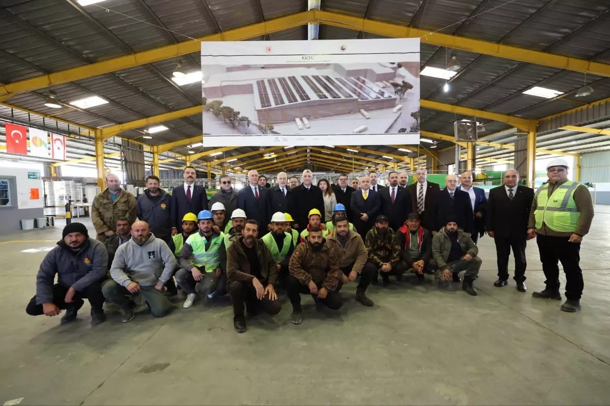 Ticaret Bakanı Bolat, KKTC'de