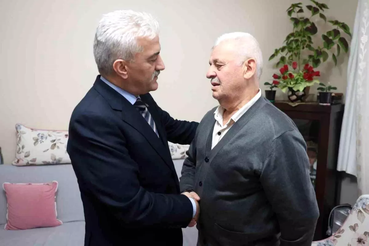 Düzce Valisi Mehmet Makas'tan İlk Ziyaret: Şehit Polis Ailesi