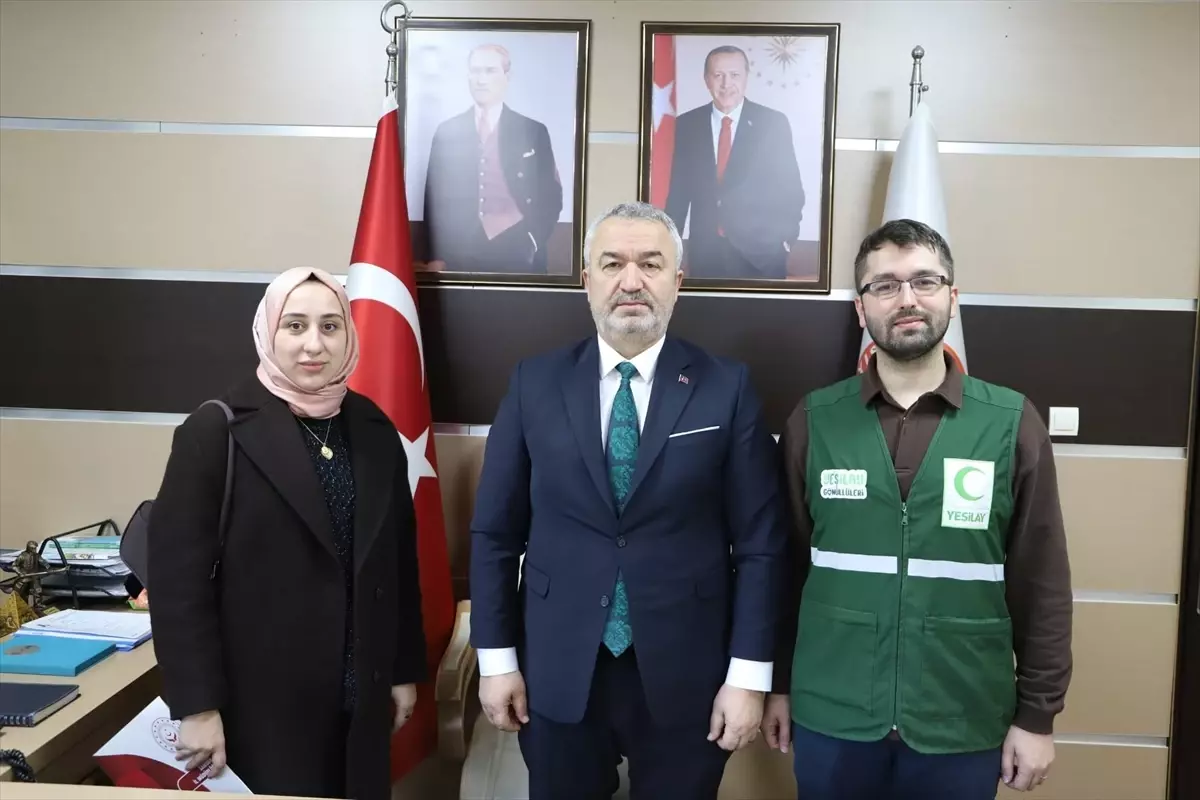 Yeşilay Samsun Şubesinden 19 Mayıs Belediye Başkanı Topaloğlu'na ziyaret