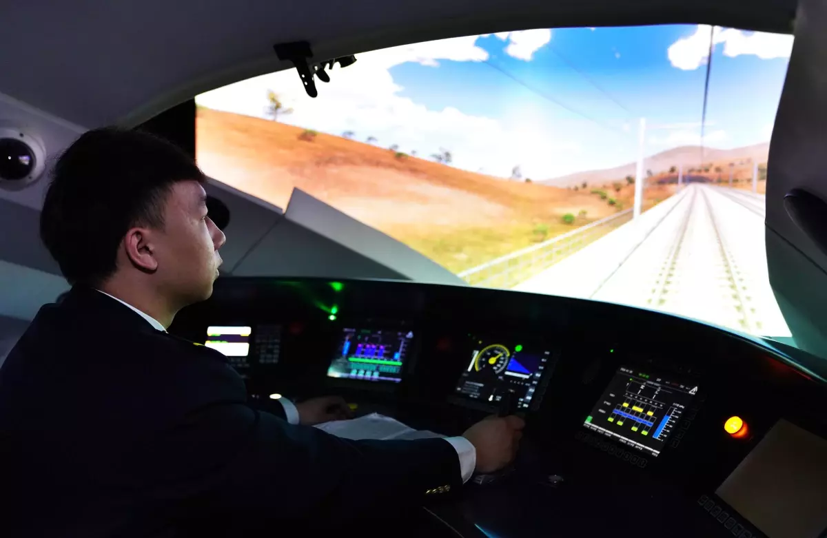 Albüm: Çin'de Yaklaşan Bahar Bayramı İçin Hızlı Tren Ulaşımında Son Hazırlıklar Yapılıyor