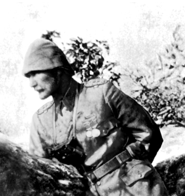 ataturk un komutanligini yaptigi tumenle ilgili 19486613 9451 m
