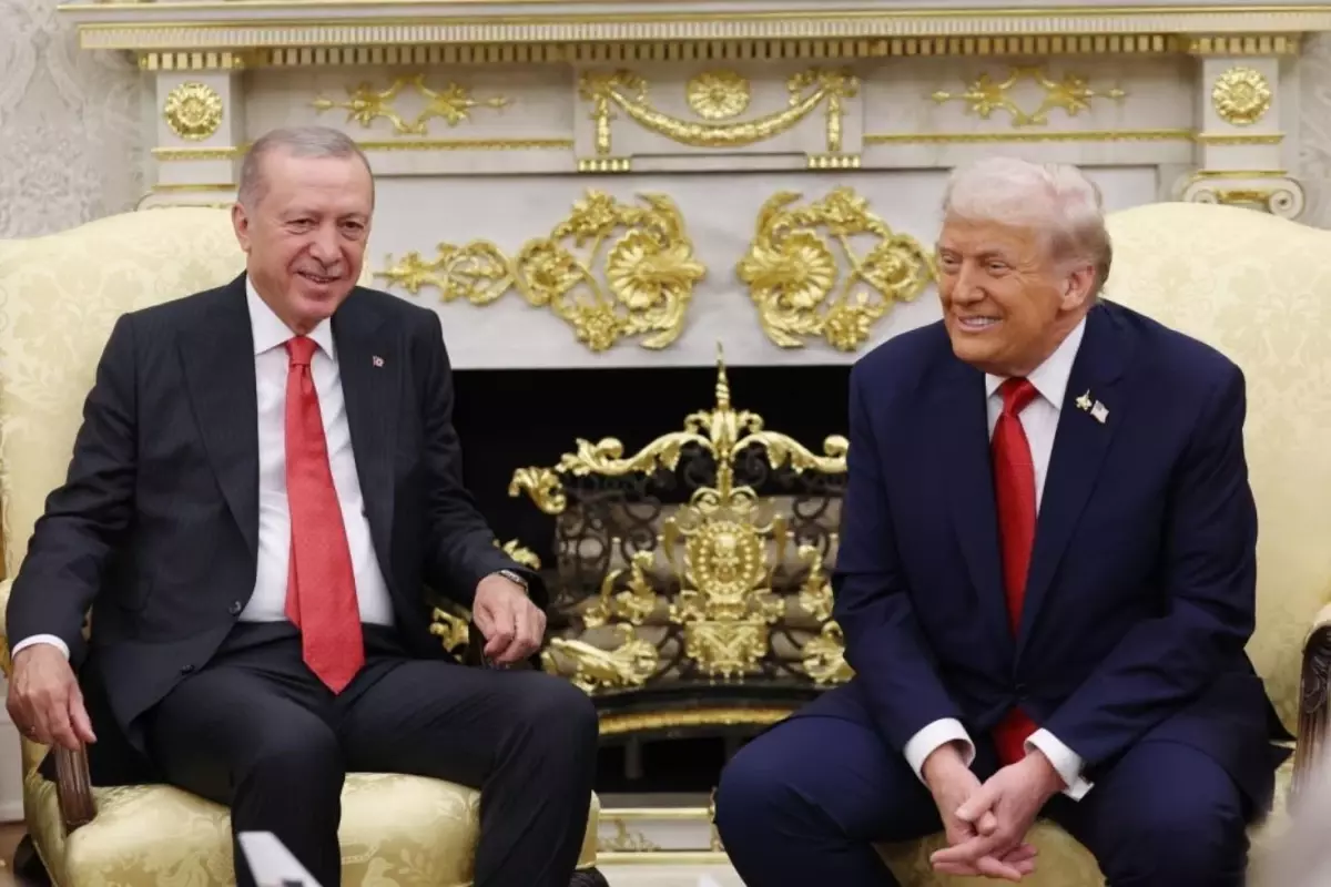 Beklenen görüşme gerçekleşti! Trump ile Erdoğan arasında kritik temas