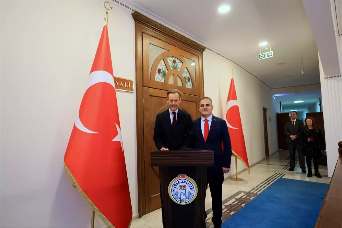 Belçika Büyükelçisi Velde, Muğla Valisi Akbıyık'ı ziyaret etti