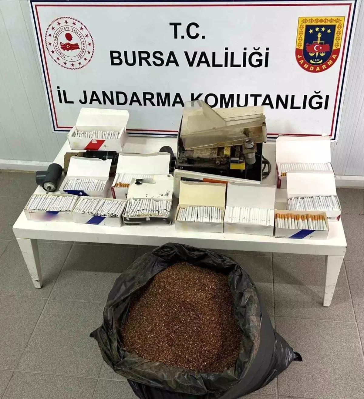 Bursa'da kaçak tütün operasyonu