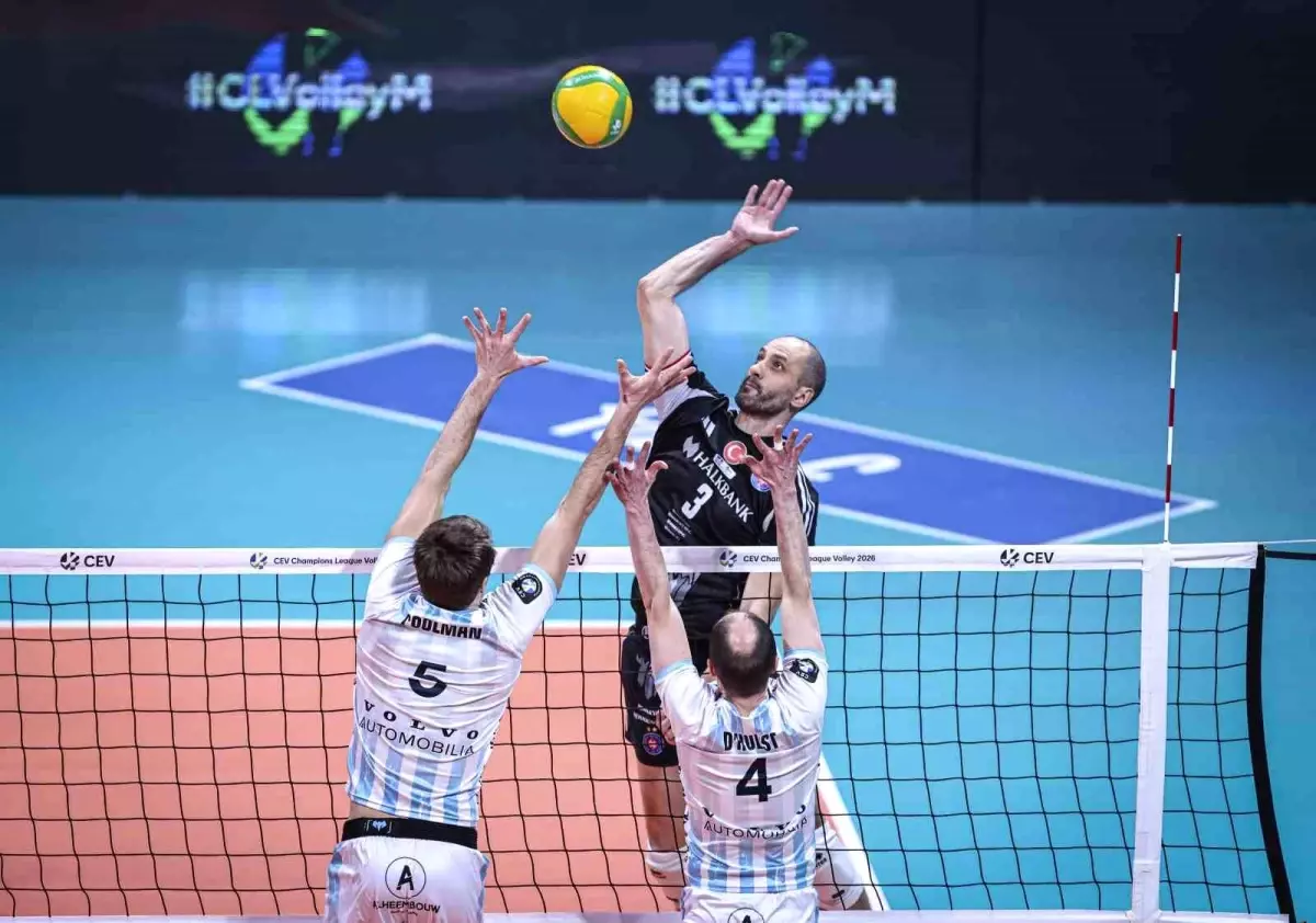 CEV Şampiyonlar Ligi: Halkbank: 2 Knack Roeselare: 3